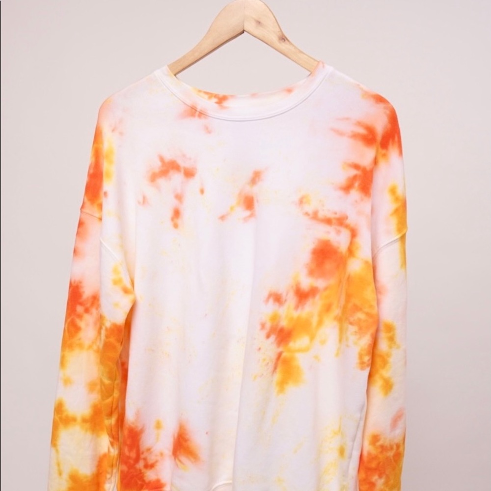 ‘Flames’ tie dye sweater